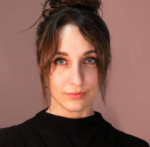 Sabina Olivia Lambert headshot
